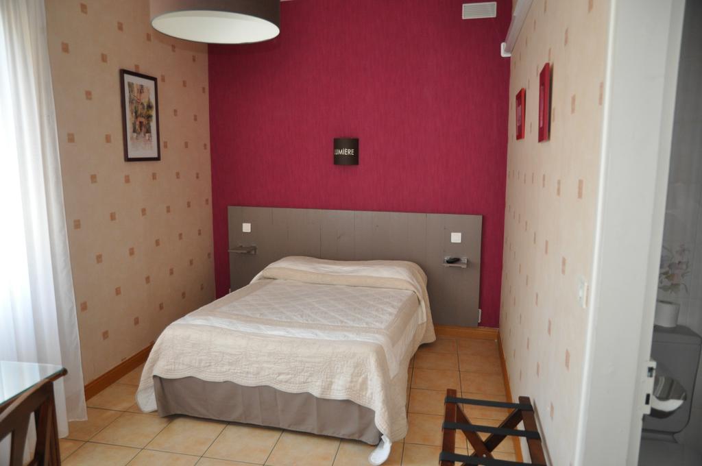 Auberge Des Platanes La Roque-Gageac Habitación foto