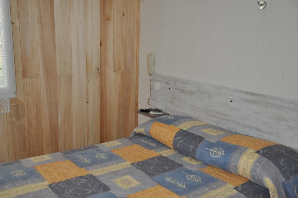 Auberge Des Platanes La Roque-Gageac Habitación foto